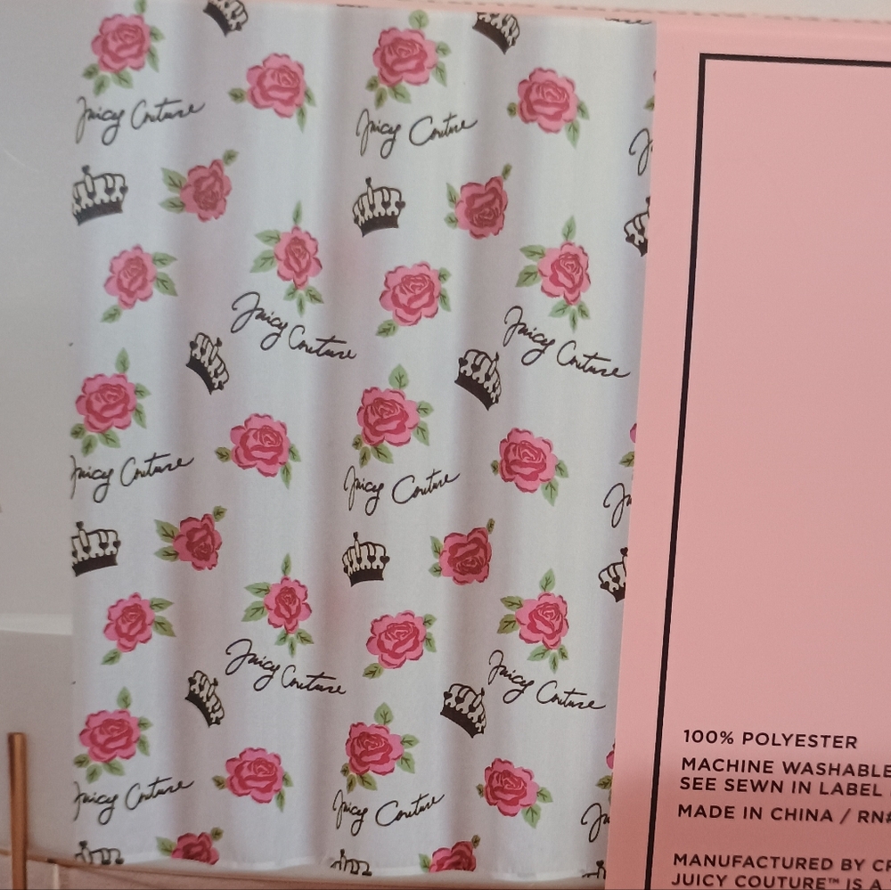 New Elegant Juicy Couture Floral & Cursive Spell Out Shower Curtain Size 70x72 - Picture 3 of 4